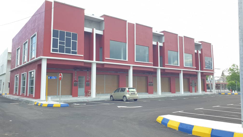 red coloured shoplot